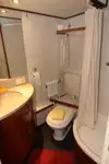 Kruīza kuģis pārdod