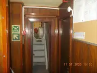 Apkalpes kuģis pārdod