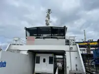 Konteinerkuģis pārdod