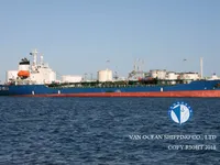 Naftas / Ķīmisko vielu tankkuģis pārdod