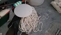 Trallers pārdod