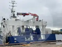 Staru trallera zvejas kuģis pārdod