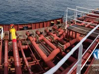 Naftas / Ķīmisko vielu tankkuģis pārdod