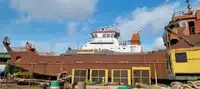 Desanta kuģis, tankkuģis pārdod
