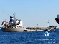 Naftas / Ķīmisko vielu tankkuģis pārdod