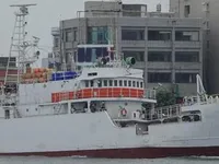 Garā līnija zvejas kuģis pārdod