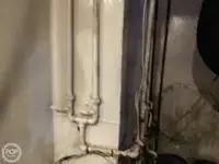 Trallers pārdod