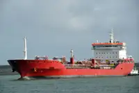 Oil/Chemical tanker pārdošanā