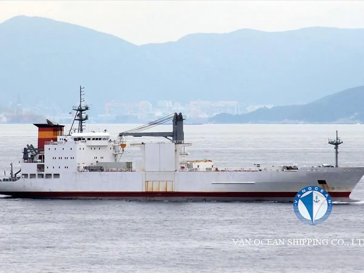 Reefer kuģis pārdod