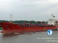 Naftas / Ķīmisko vielu tankkuģis pārdod