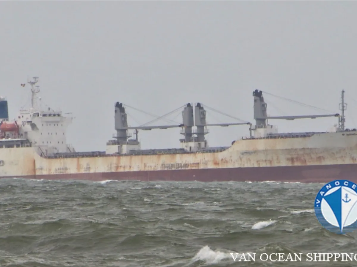 Reefer kuģis pārdod