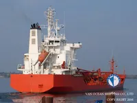 Naftas / Ķīmisko vielu tankkuģis pārdod