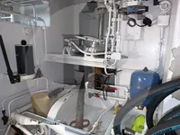 Dzīvu zivju pārvadājumu kuģis pārdod