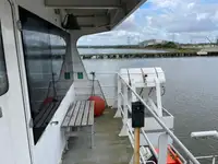 Konteinerkuģis pārdod