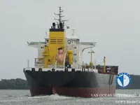 Naftas / Ķīmisko vielu tankkuģis pārdod