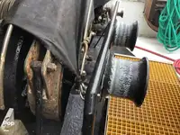 Trallers pārdod