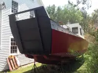 Desanta kuģis, tankkuģis pārdod