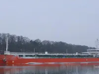 Naftas / Ķīmisko vielu tankkuģis pārdod