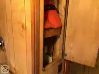 Trallers pārdod