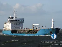 Naftas / Ķīmisko vielu tankkuģis pārdod