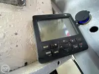 Trallers pārdod