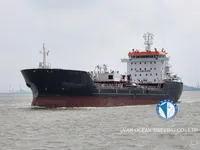 Naftas / Ķīmisko vielu tankkuģis pārdod