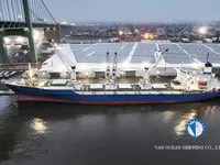 Reefer kuģis pārdod