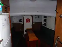 Hidrogrāfiskais kuģis pārdod