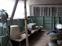 Garā līnija zvejas kuģis pārdod