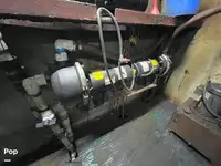 Trallers pārdod
