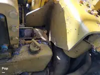 Trallers pārdod