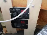 Trallers pārdod