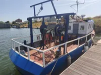 Zivju zvejas kuģis pārdod
