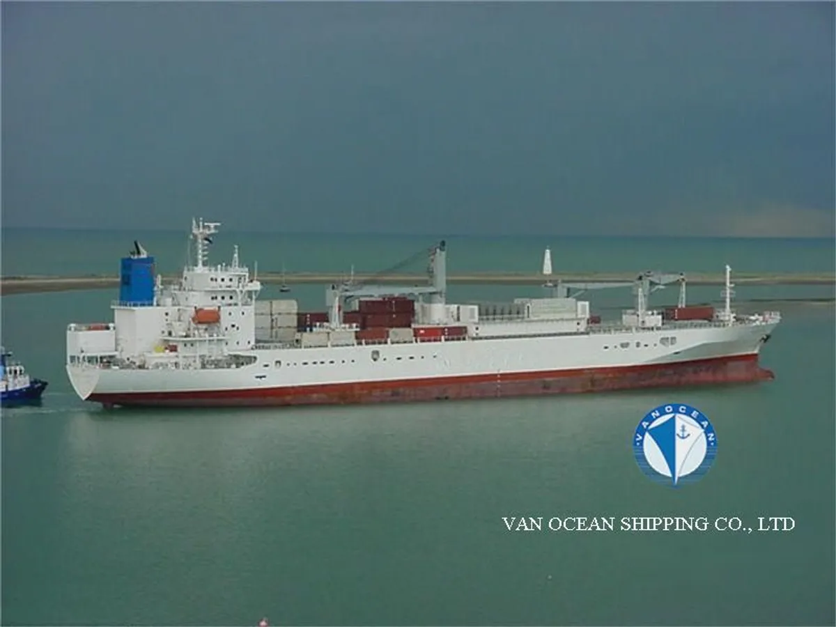Reefer kuģis pārdod
