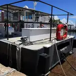 Desanta kuģis, tankkuģis pārdod