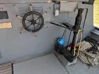 Trallers pārdod