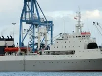 Trallers pārdod