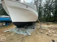 Trallers pārdod