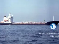 Naftas / Ķīmisko vielu tankkuģis pārdod