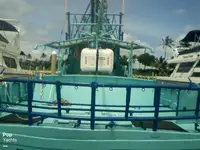 Trallers pārdod
