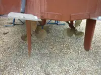 Trallers pārdod