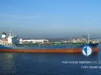 Naftas / Ķīmisko vielu tankkuģis pārdod