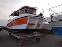 Niršanas atbalsta kuģis pārdod