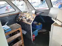 Trallers pārdod