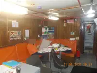 Apkalpes kuģis pārdod