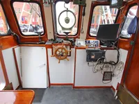 Pilotkuģis pārdod