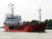 Oil/Chemical tanker pārdošanā