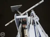 Trallers pārdod