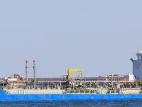 Naftas / Ķīmisko vielu tankkuģis pārdod