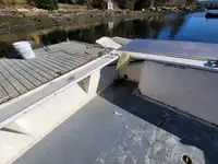 Zivju pārstrādes kuģis pārdod